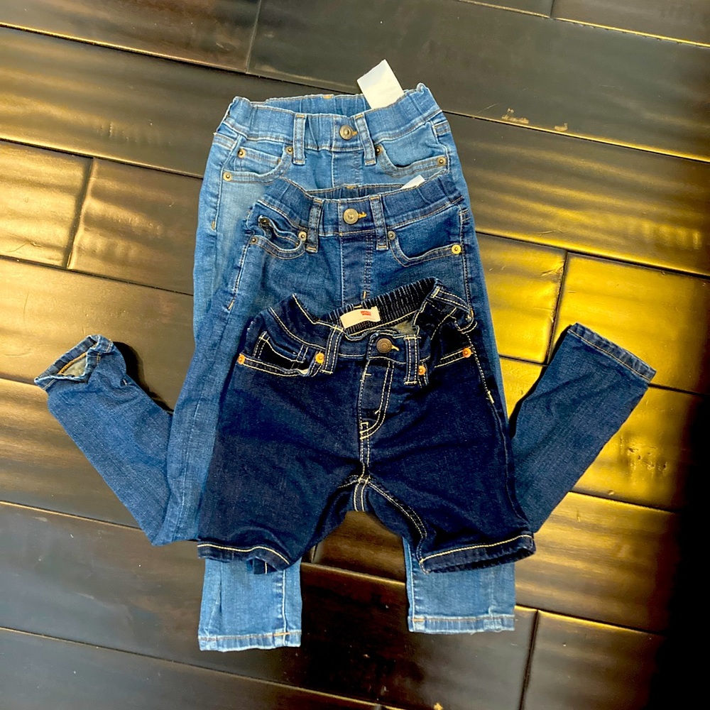 Toddler jeans bundle